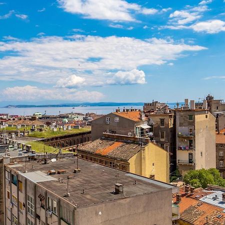 Sunset View Appartement Rijeka Buitenkant foto